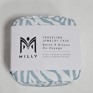 Milly Traveling Jewelry Case Box 4.125 x 4.125 x 2.125 NEW Animal Print